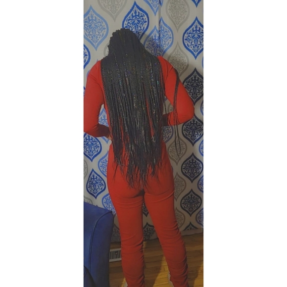 Burgundy Set - Picture 2 of 3